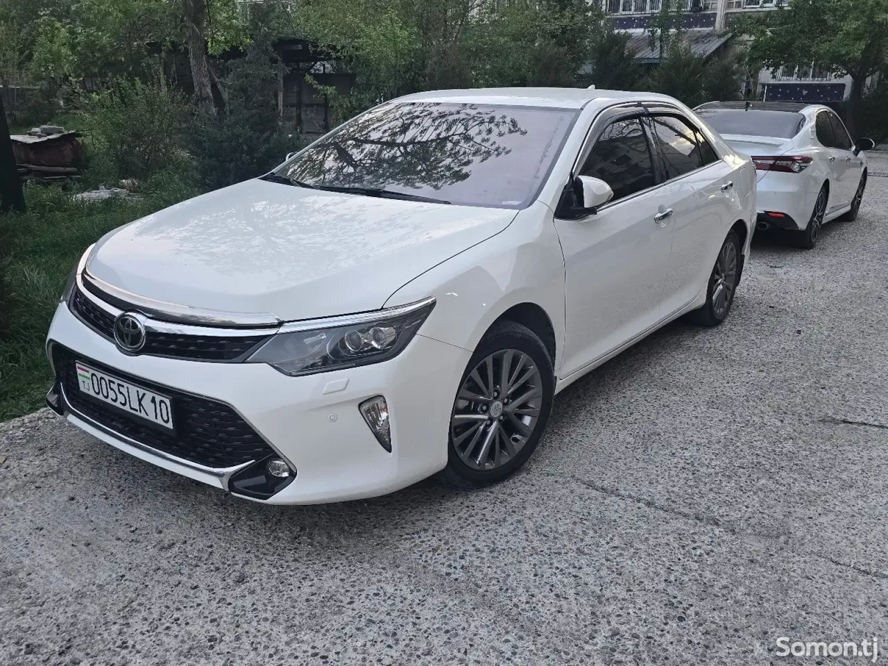 Toyota Camry 2017 · 3.5 AT