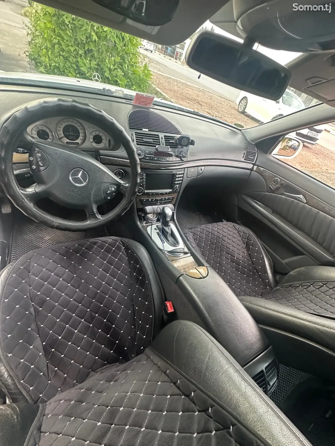Mercedes-Benz E class 2004 · 2.4 AT