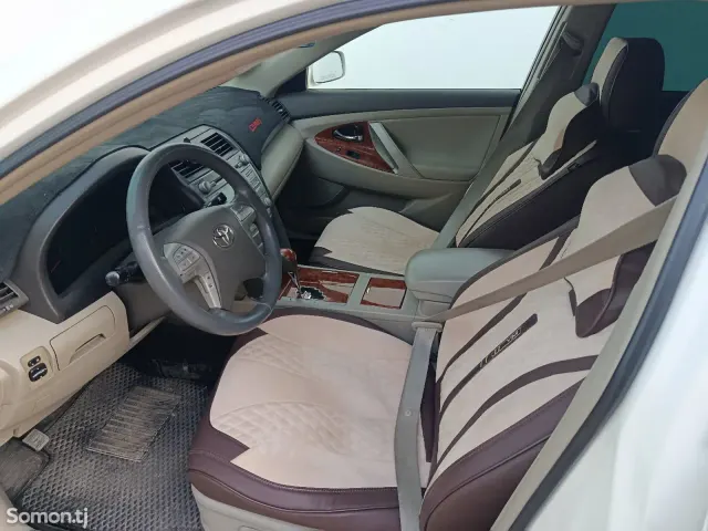 Toyota Camry 2009 · 3.5 AT