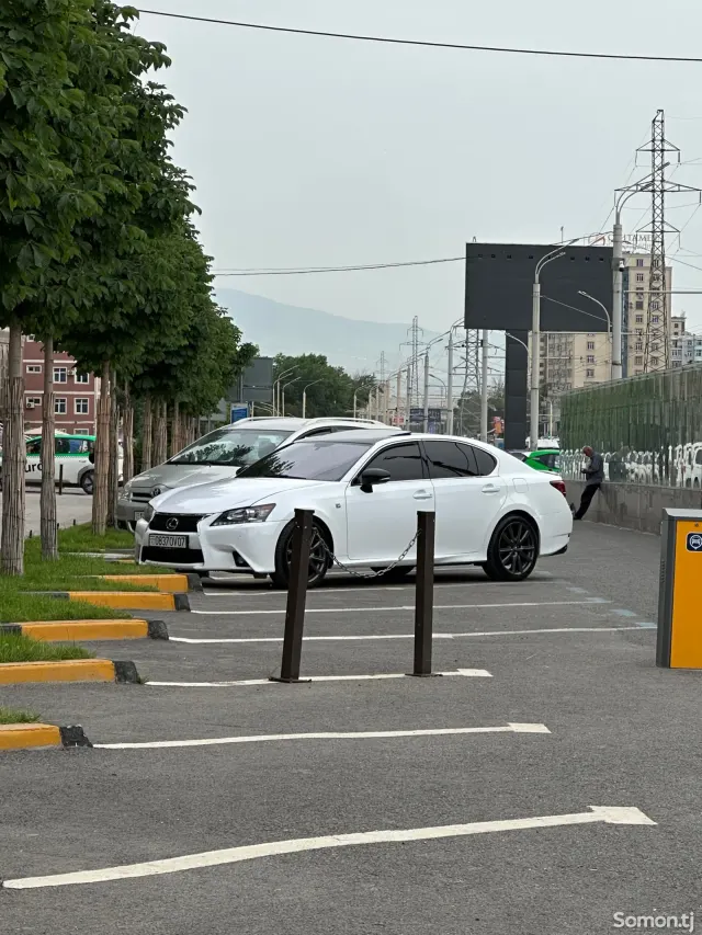 Lexus GS series 2014 · 3.5 AT