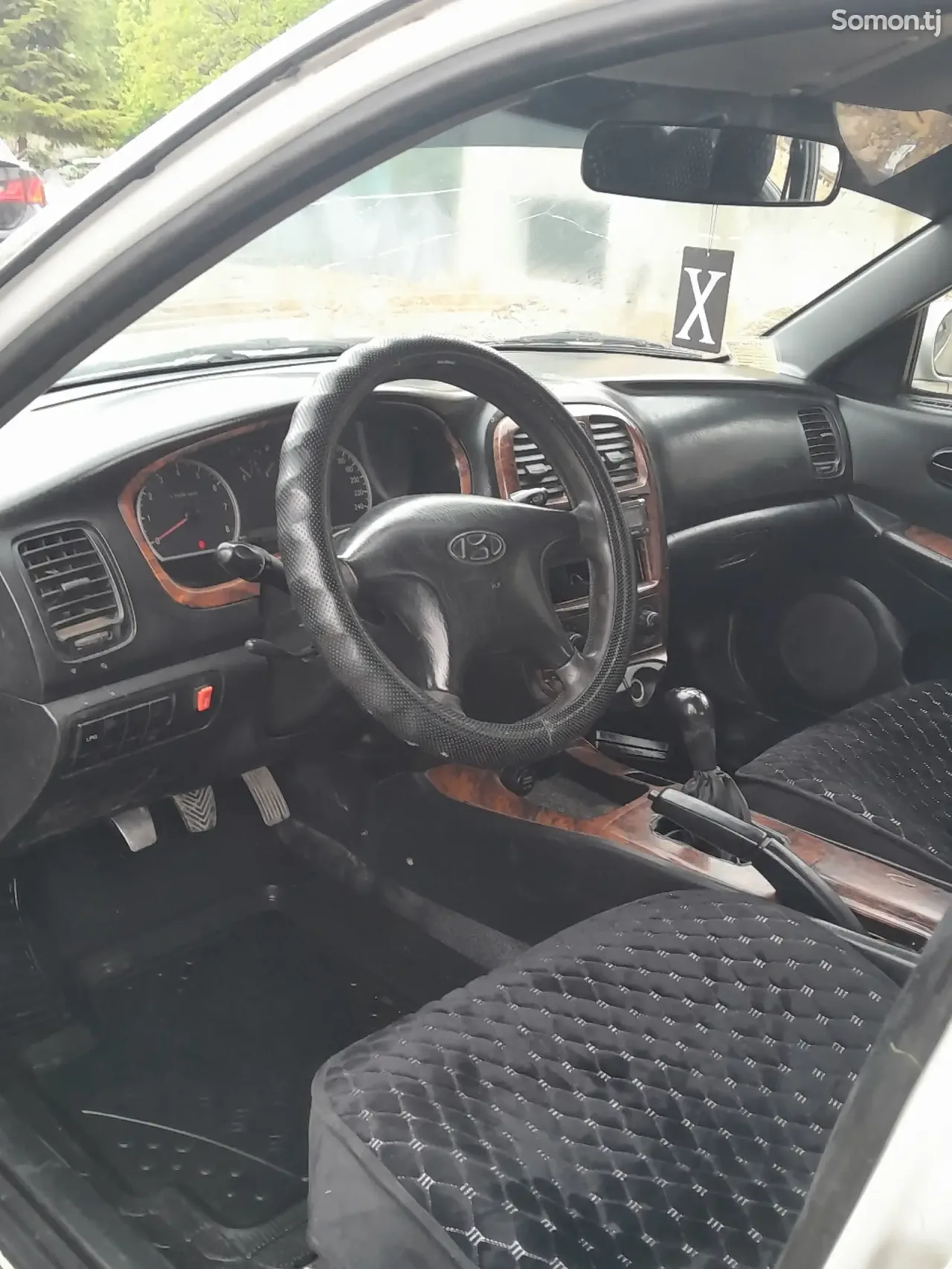 Hyundai Sonata 2004 · 2.0 MT