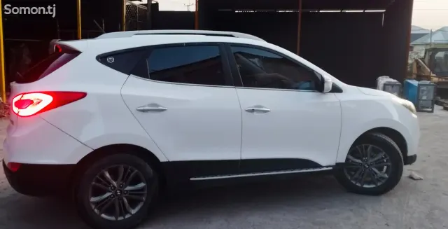 Hyundai ix35 2015 · 2.0 AT