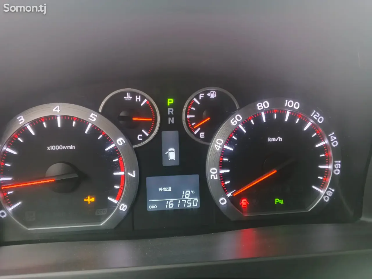 Toyota Vellfire 2010 · 2.4 AT