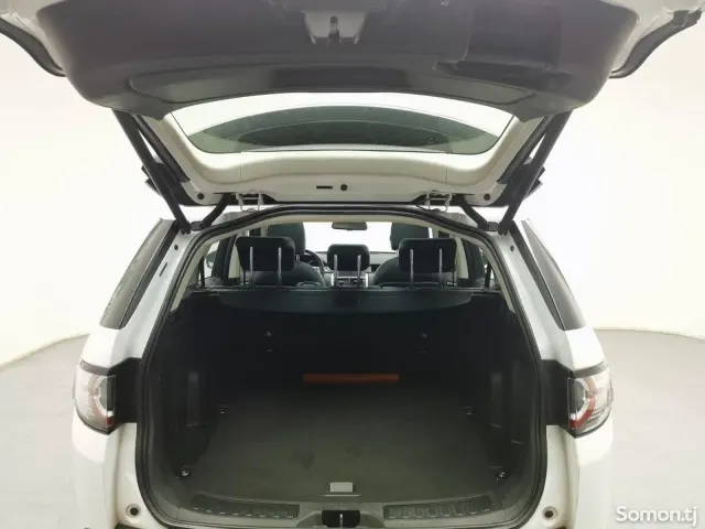 Land Rover Discovery 2017 · 2.0 AT