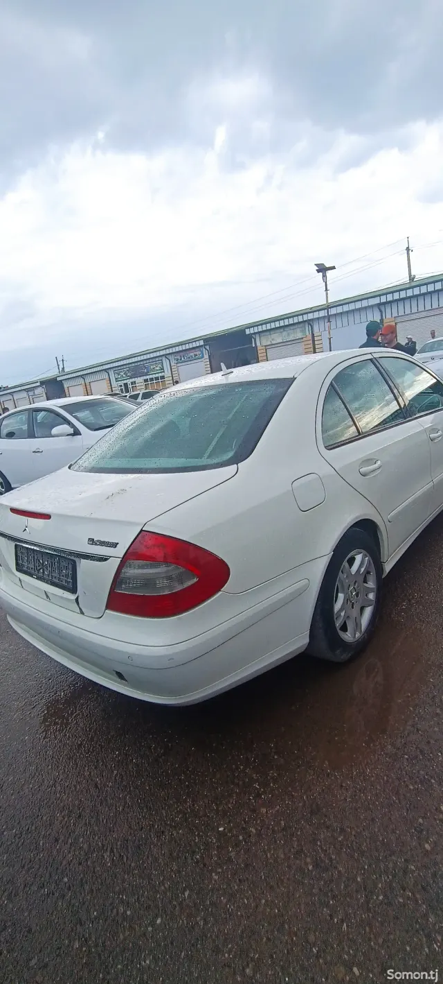 Mercedes-Benz W201 2008 · 3.5 AT