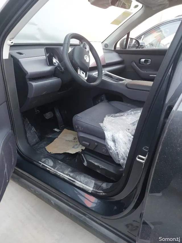 Leapmotor C16 2025 · 1.5 AT