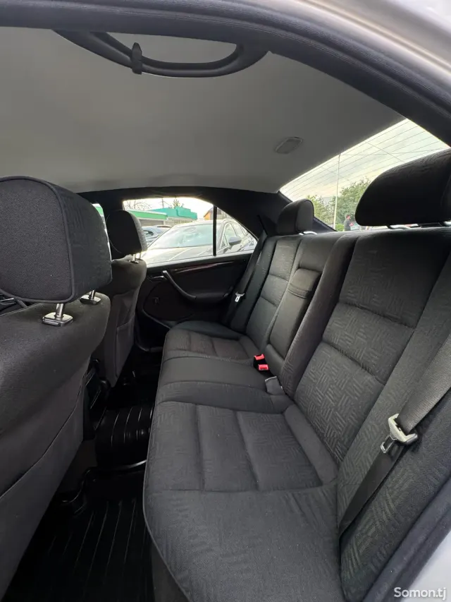 Mercedes-Benz C class 2000 · 1.8 MT