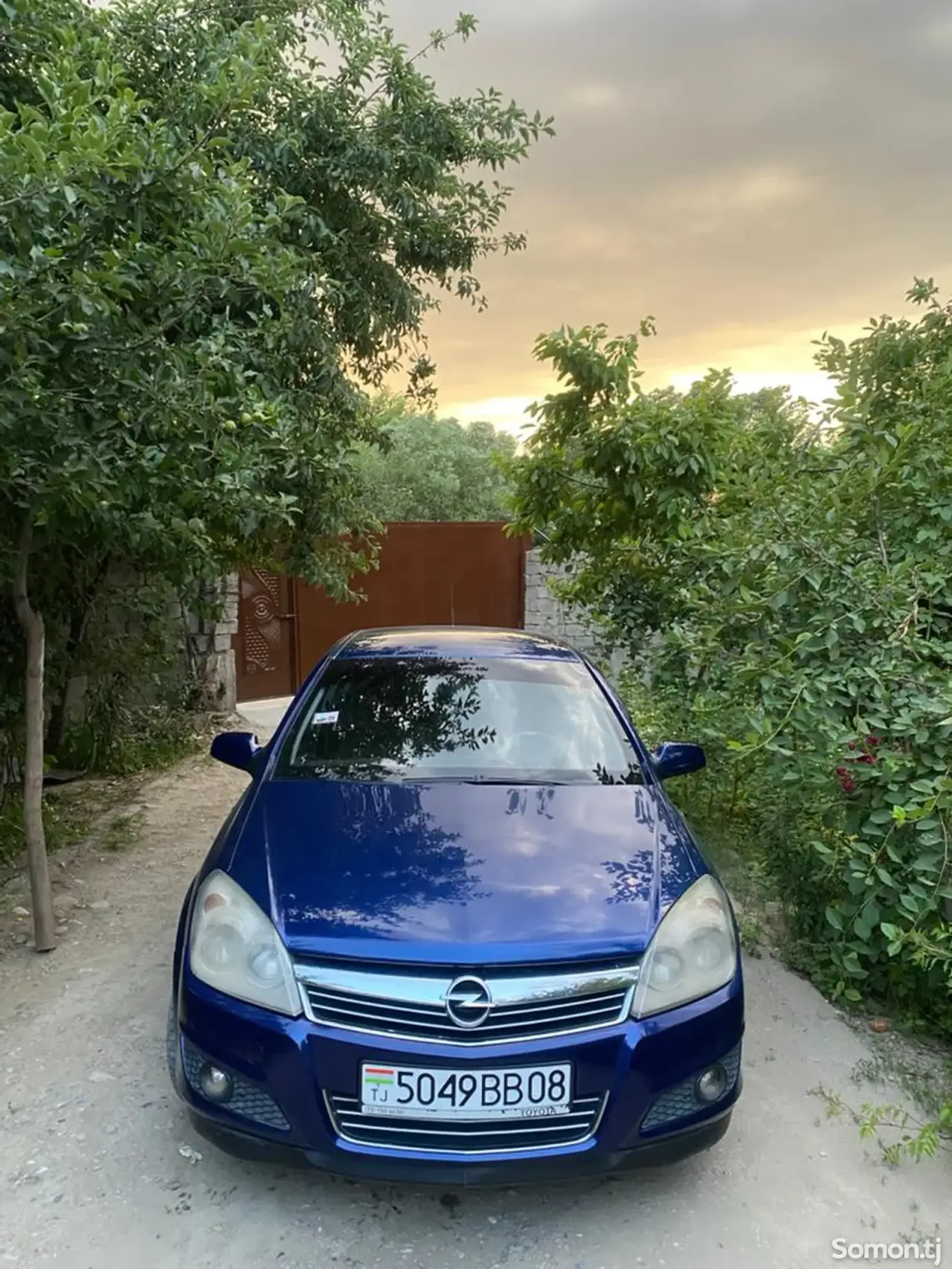 Opel Astra H 2007 · 1.8 AT