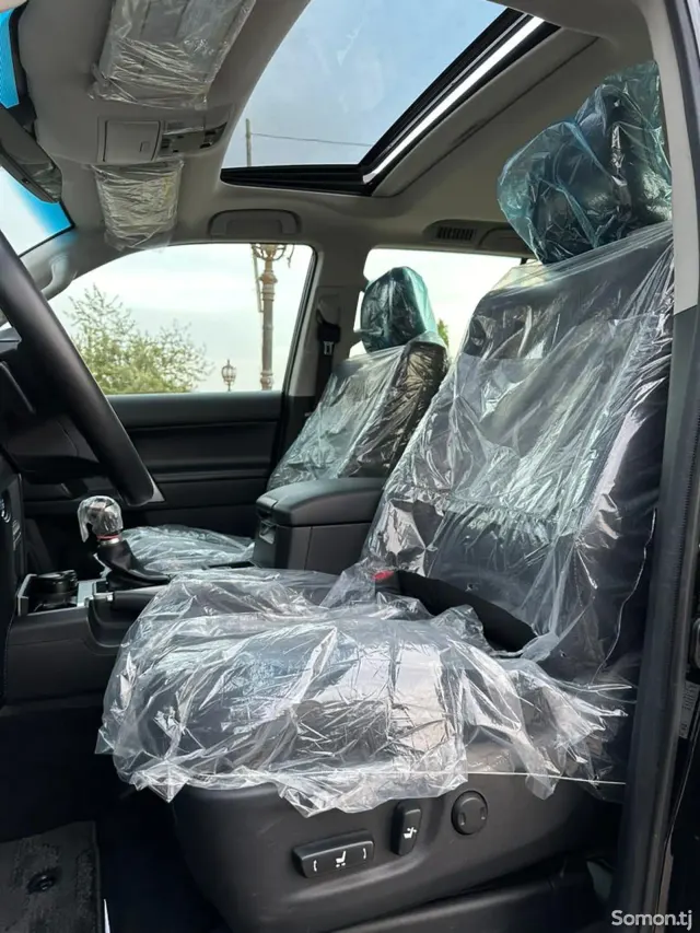 Toyota Land Cruiser Prado 2024 · 4.0 AT