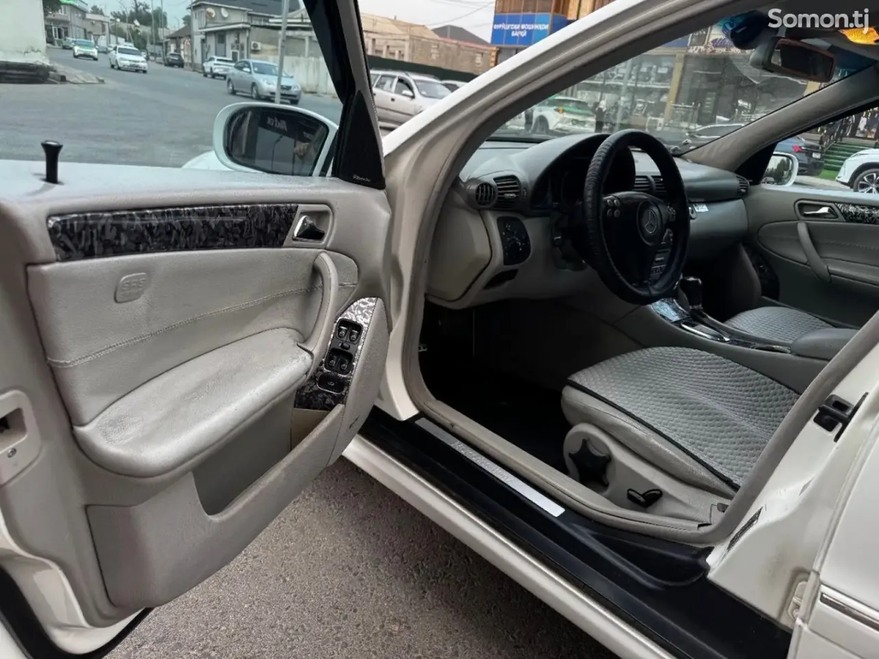 Mercedes-Benz C class 2005 · 2.0 AT