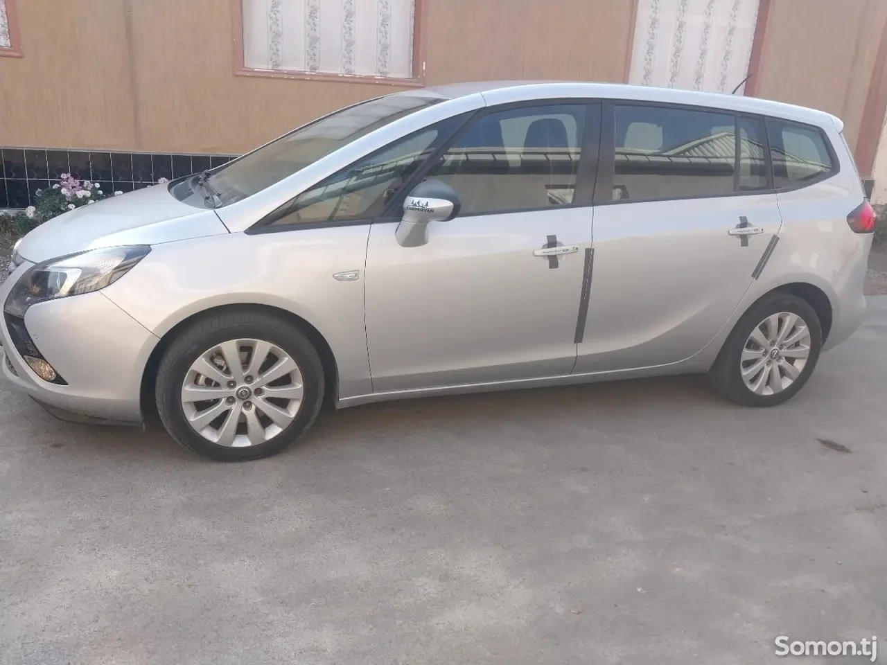 Opel Zafira 2014 · 1.9 AT