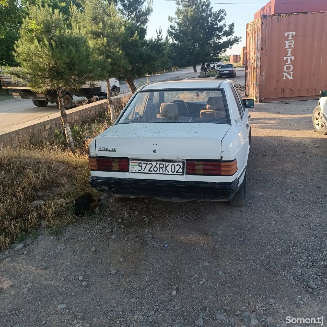 Mercedes-Benz W201 1985 · 2.0 MT