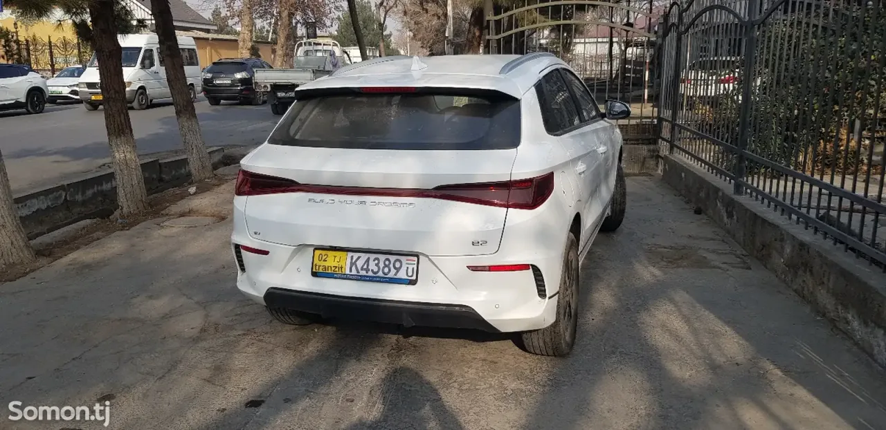 BYD E2 2024 · 1.8 AMT