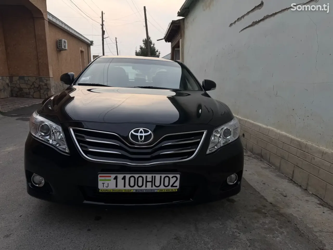 Toyota Camry 2010 · 2.4 AT