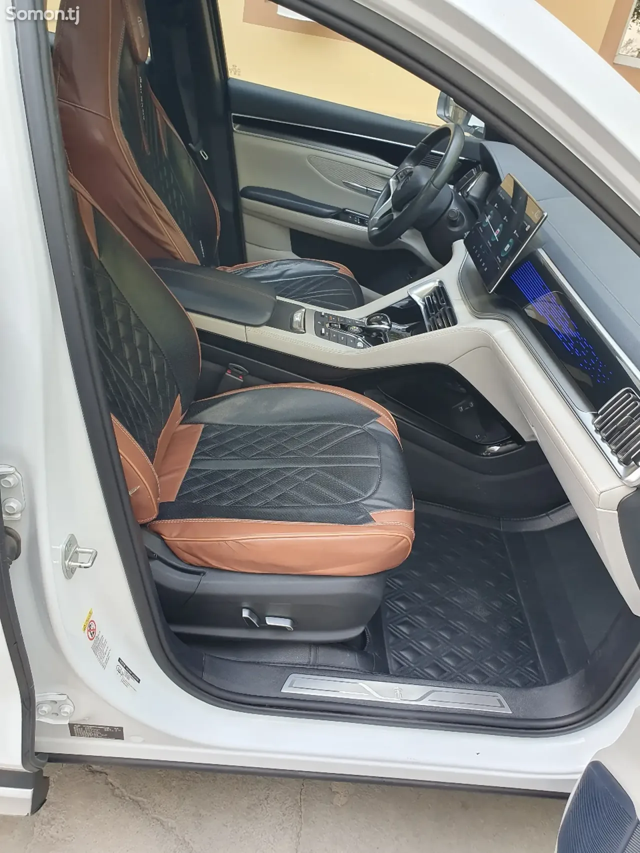 BYD Song Plus 2023 · AT