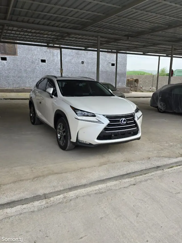 Lexus NX series 2016 · 2.5 AT