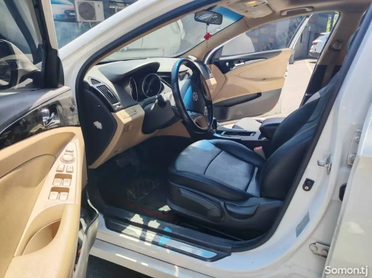 Hyundai Sonata 2016 · 2.0 AT