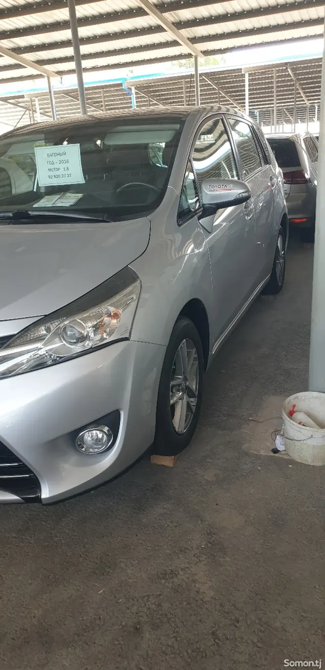 Toyota Verso 2016 · 1.8 MT