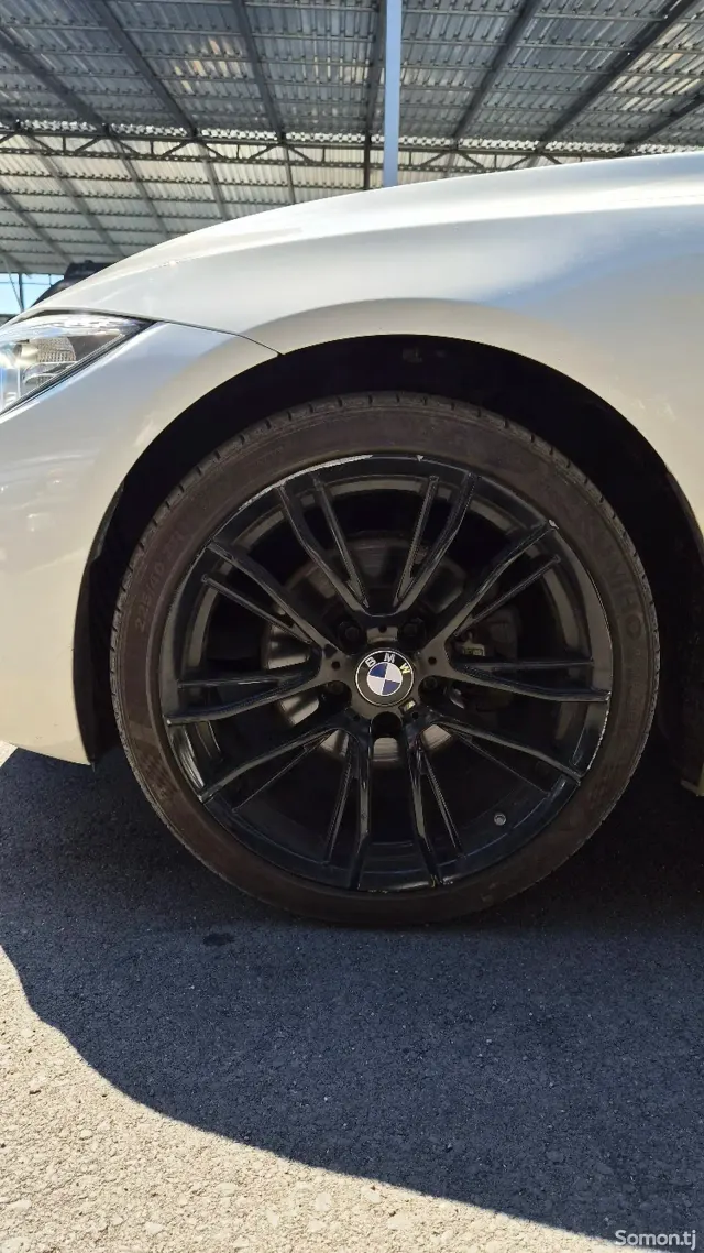BMW 4 series 2014 · 2.0 AT