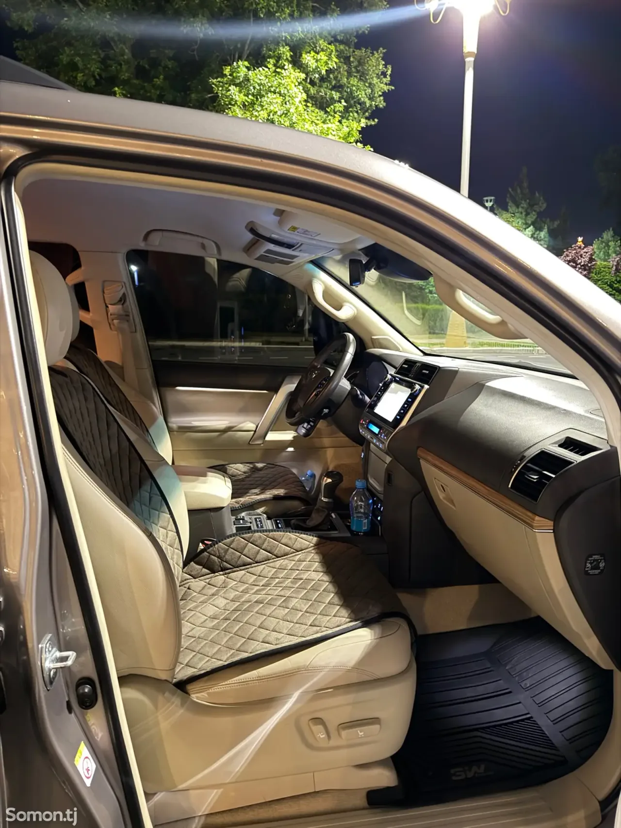 Toyota Land Cruiser Prado 2020 · 2.8 AT