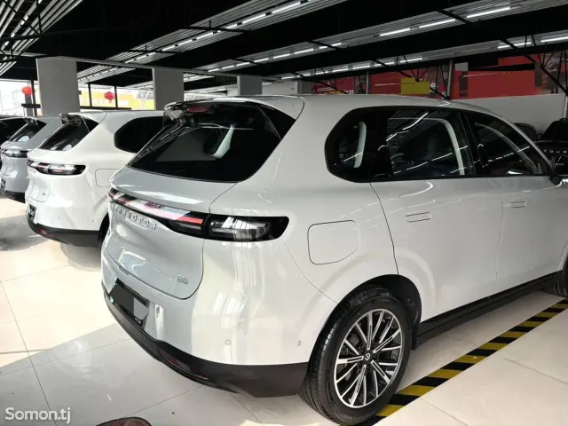 Другие марки Другая модель 2025 · AT