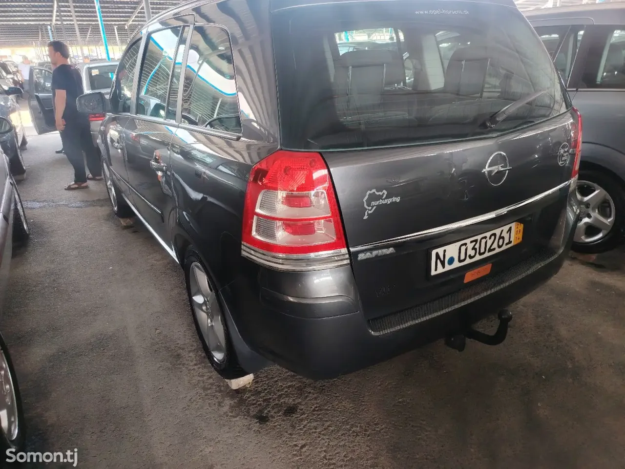 Opel Zafira 2010 · 1.8 MT