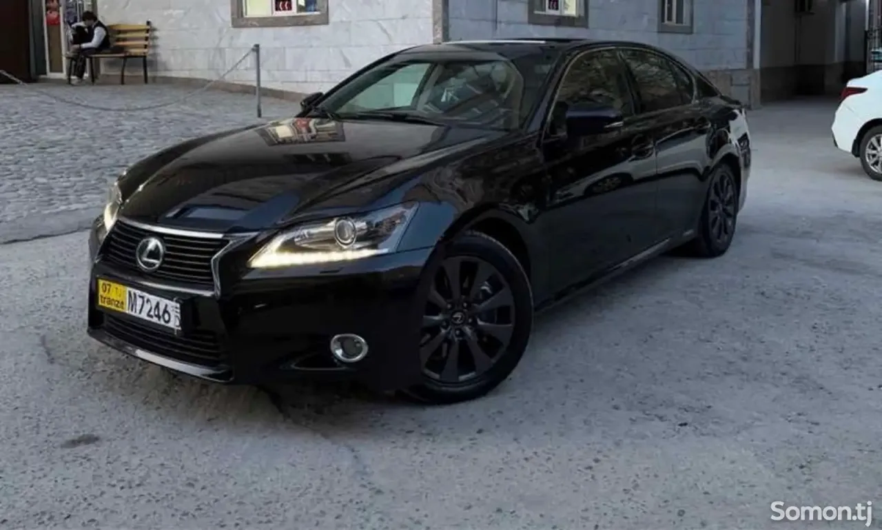 Lexus GS series 2013 · 4.5 AT