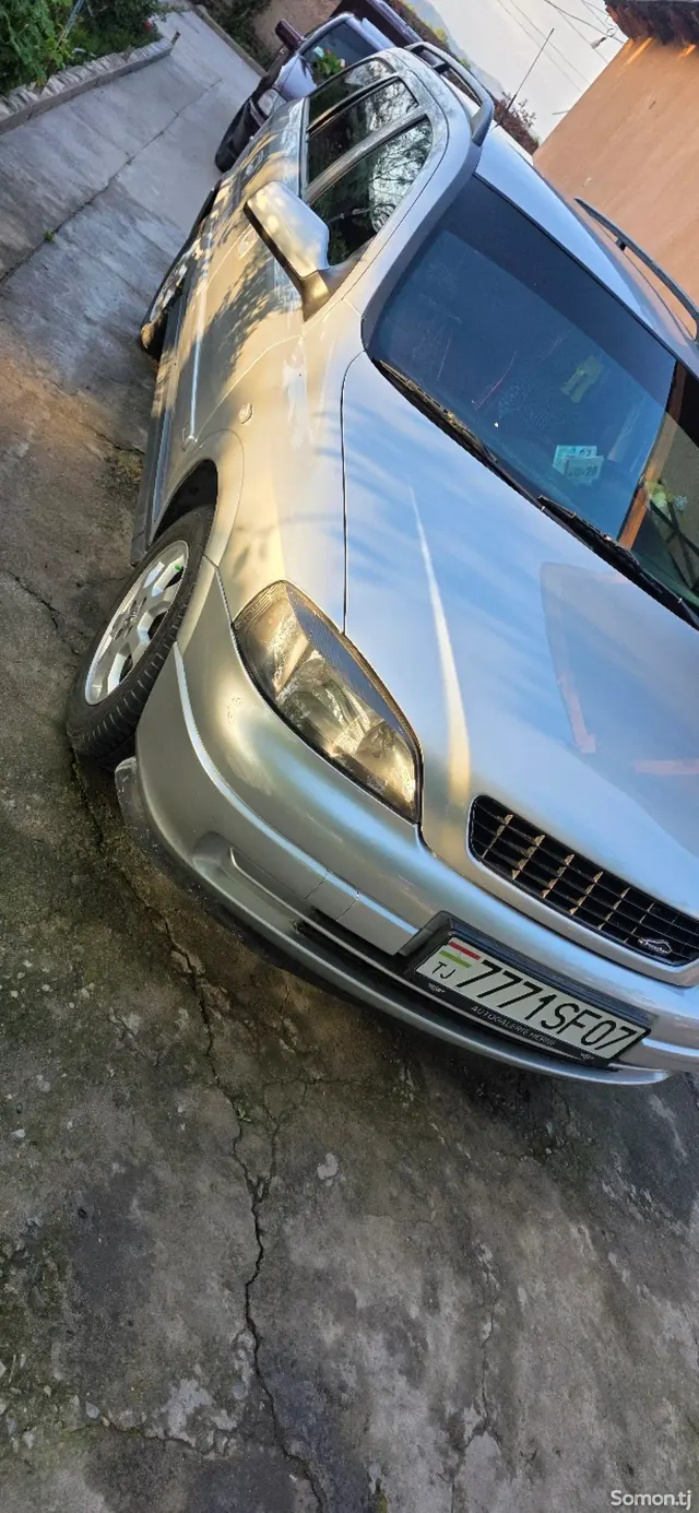 Opel Astra G 2004 · 1.6 MT