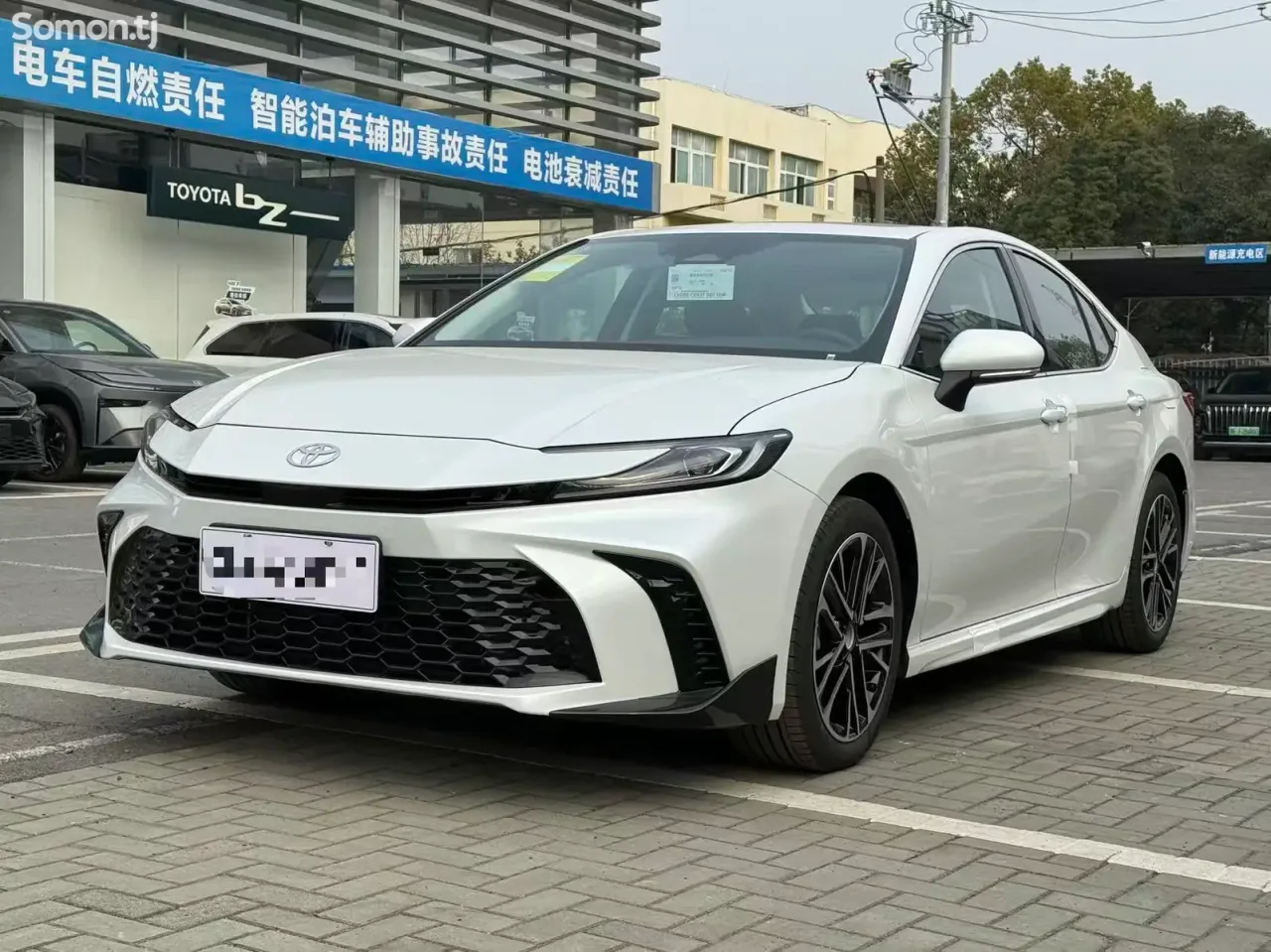 Toyota Camry 2026 · 2.0 AT