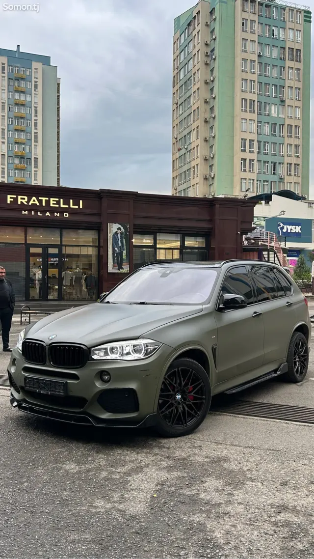 BMW X5 M 2017 · 4.4 AT