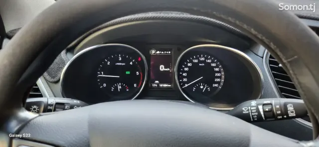 Hyundai Maxcruz 2016 · 2.2 AT