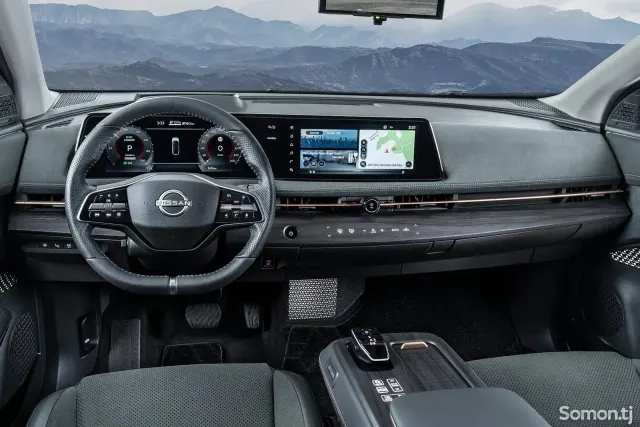 Nissan Almera 2025 · AT
