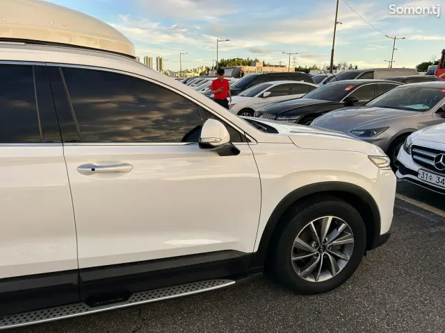 Hyundai Santa Fe 2019 · 2.0 AT