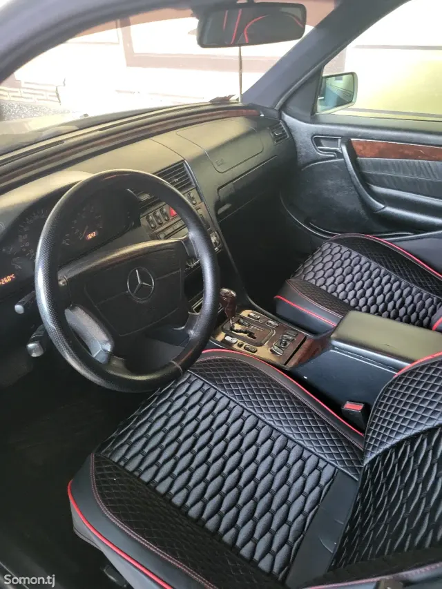 Mercedes-Benz C class 1998 · 2.0 AT