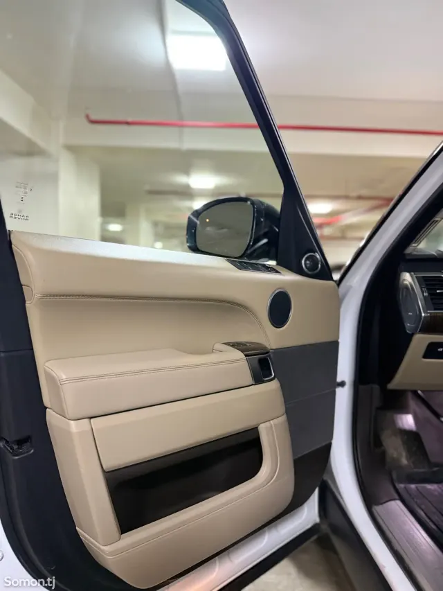 Land Rover Range Rover Sport 2014 · 3.0 AT