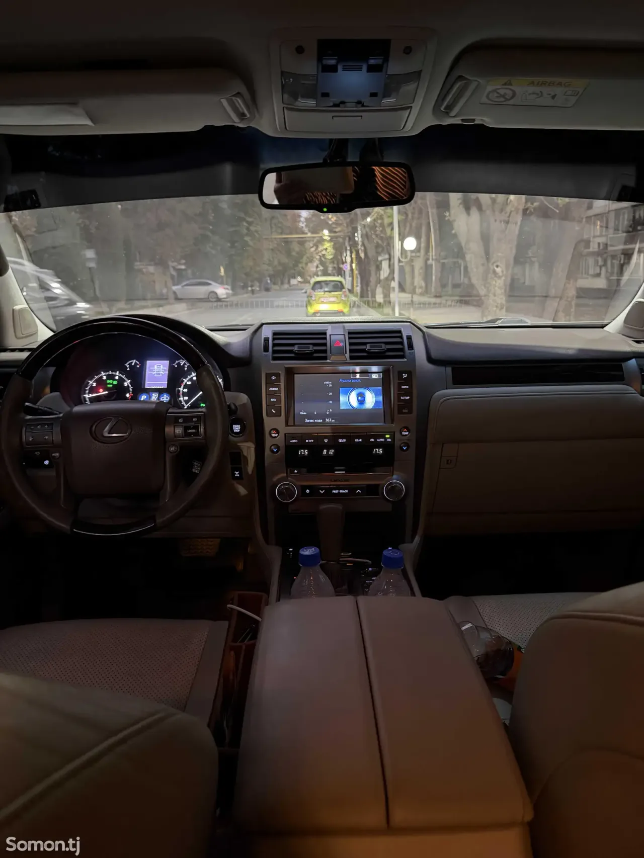 Lexus GX series 2016 · 4.6 AT