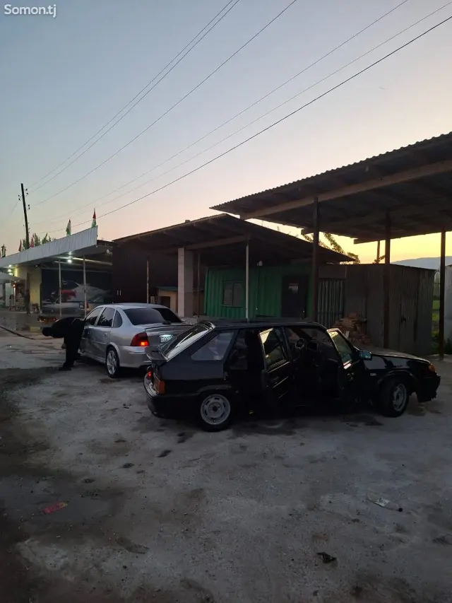 Lada (ВАЗ) 2114 2011 · 1.7 MT