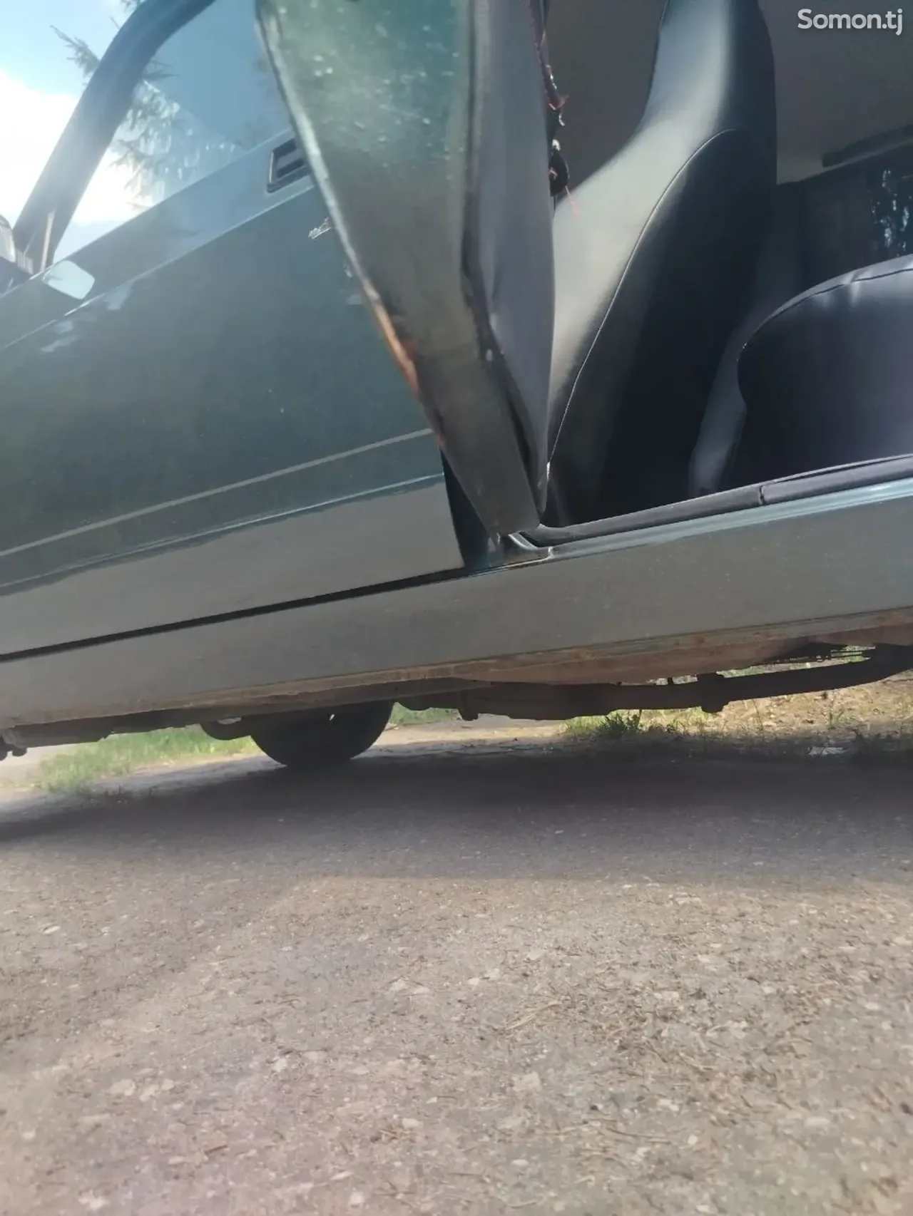 Lada (ВАЗ) 2107 2010 · 1.6 MT