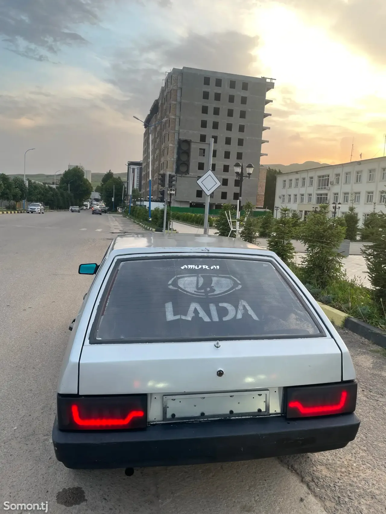 Lada (ВАЗ) 2109 2000 · 1.7 MT