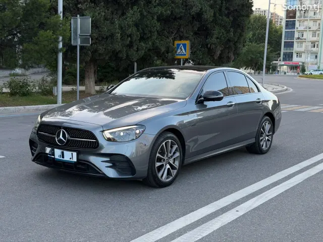 Mercedes-Benz E class 2021 · 3.0 AT
