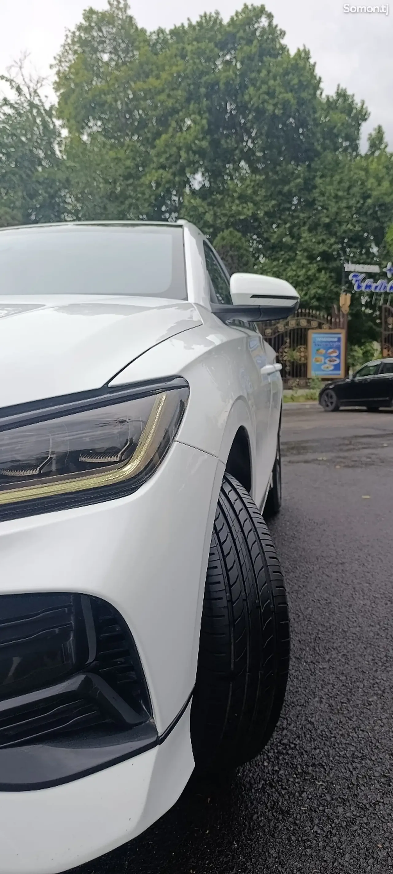 BYD E2 2025 · AMT