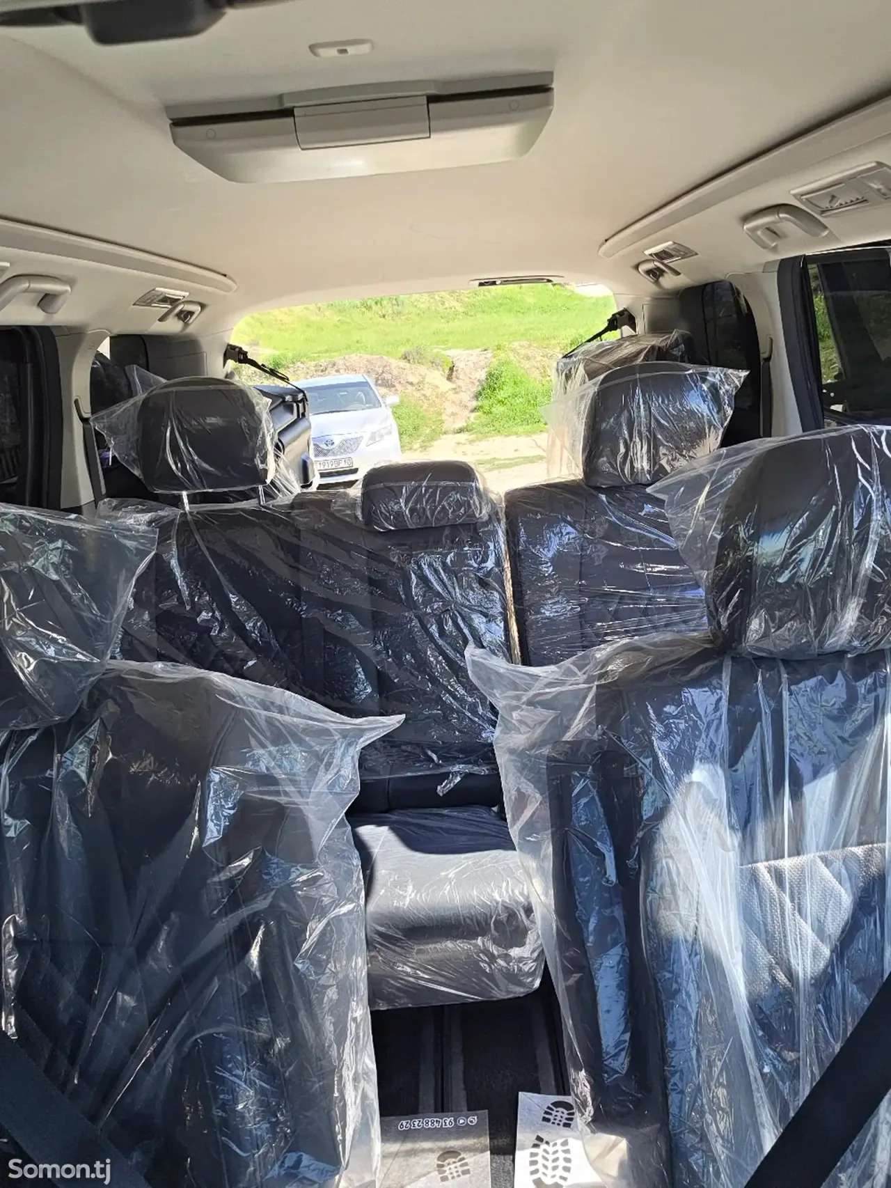 Toyota Vellfire 2014 · 2.4 AT