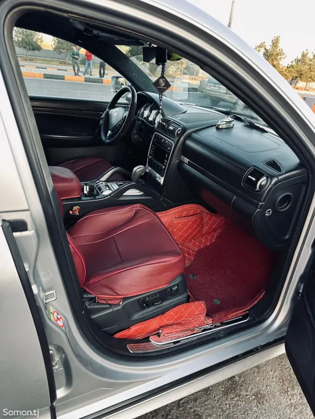 Porsche Cayenne 2009 · 4.8 AT