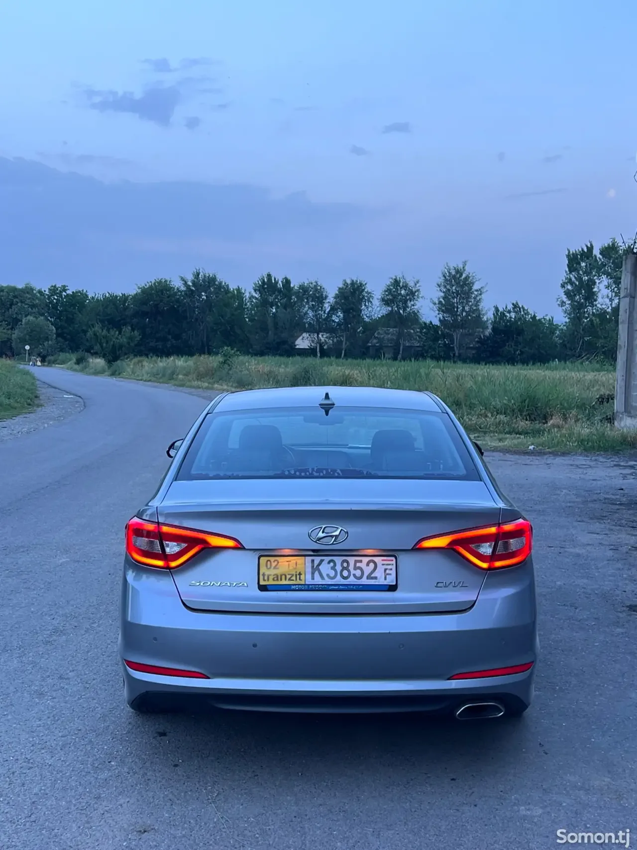 Hyundai Sonata 2015 · 2.0 AT