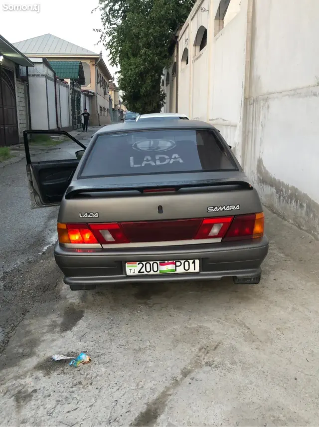 Lada (ВАЗ) 2115 2001 · 1.5 MT