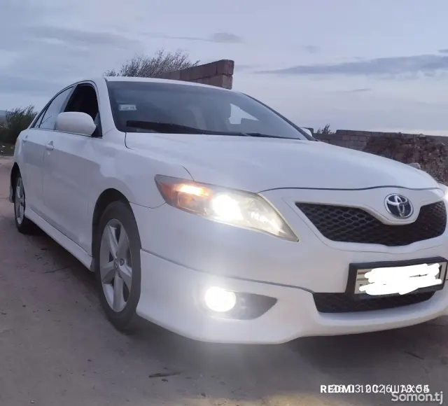 Toyota Camry 2010 · 2.5 AT