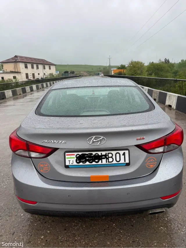 Hyundai Avante 2014 · 1.6 AT