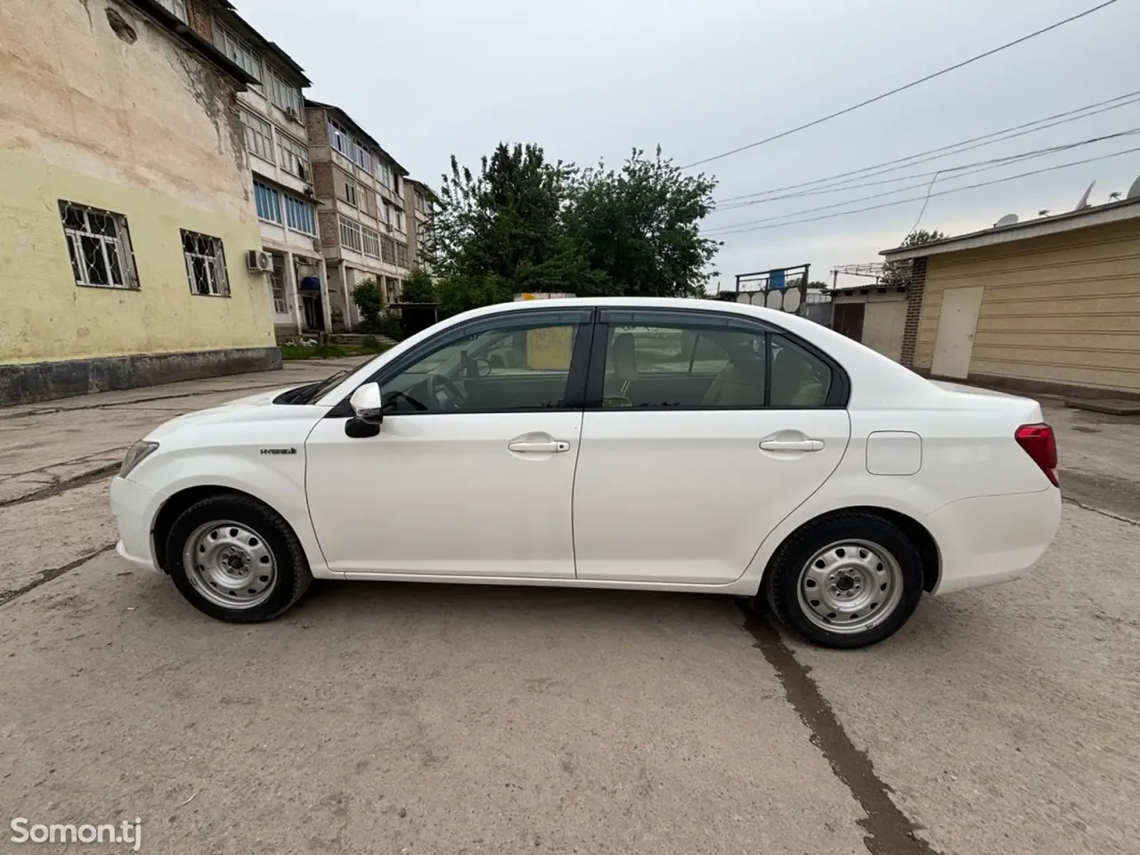 Toyota Axio 2015 · 1.5 AT