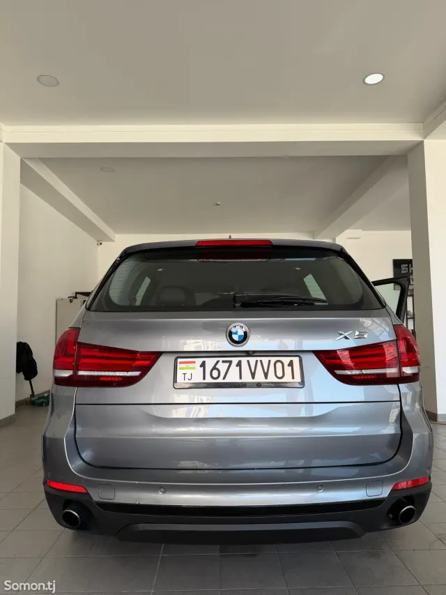 BMW X5 2014 · 2.5 AT