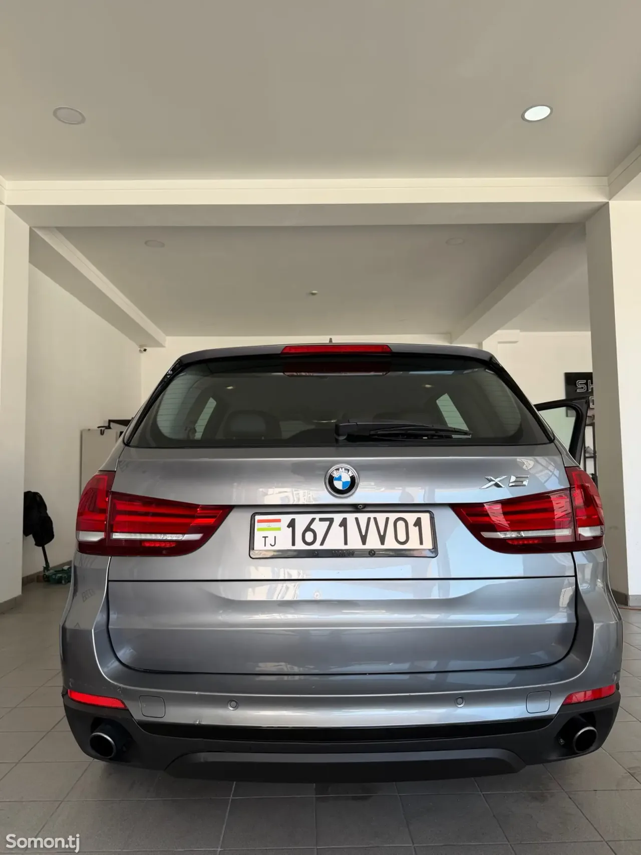 BMW X5 2014 · 2.5 AT